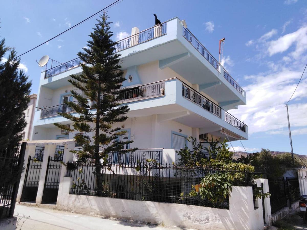 شقة Alexadra'S House Κάτω Αλμυρή المظهر الخارجي الصورة